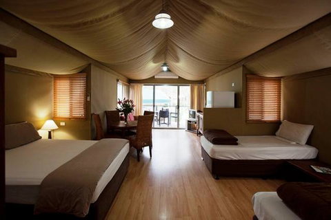 NRMA Ocean Beach Holiday Park - Accommodation NSW 4
