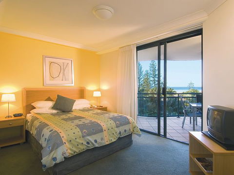 Oaks Calypso Plaza - Accommodation NSW 1