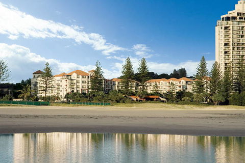 Oaks Calypso Plaza - Accommodation NSW 3