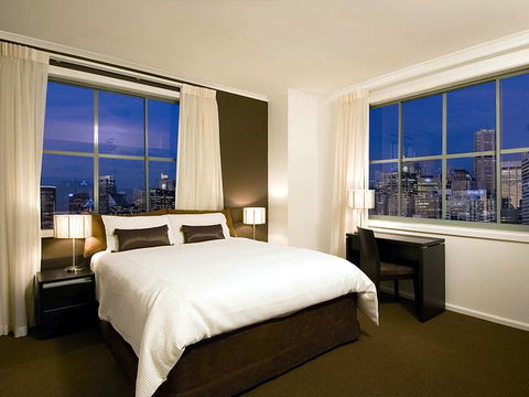 Oaks Goldsbrough Apartments - Accommodation NSW 0