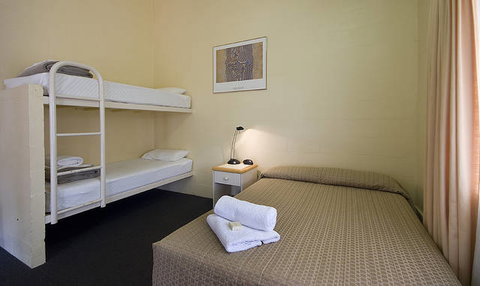 Outback Pioneer Hotel - Accommodation NSW 13