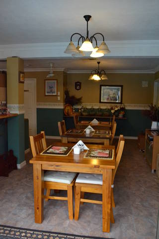 Palms Bed And Breakfast - Accommodation NSW 3