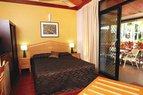 Palms City Resort - Accommodation NSW 2