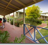 Park Avenue Holiday Units - Accommodation NSW