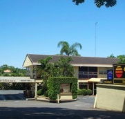 Park Motor Inn - Accommodation NSW