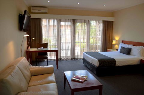 Quality Hotel Melbourne Airport - Accommodation NSW 1