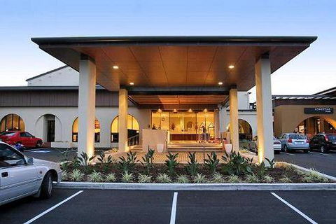 Quality Hotel Mermaid Waters - Accommodation NSW 1