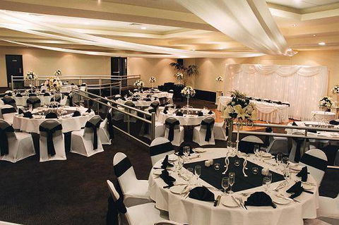 Quality Hotel Mermaid Waters - Accommodation NSW 4