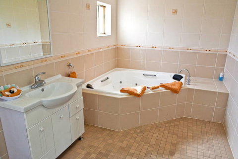 Quality Inn Ambassador Orange - Accommodation NSW 2