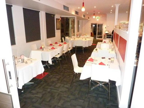 Route 66 Motor Inn - Accommodation NSW 4