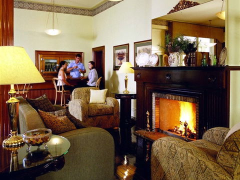 Royal Exchange Hotel - Accommodation NSW 0