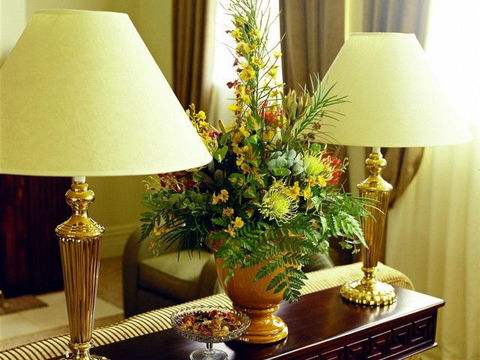 Royal Exchange Hotel - Accommodation NSW 4