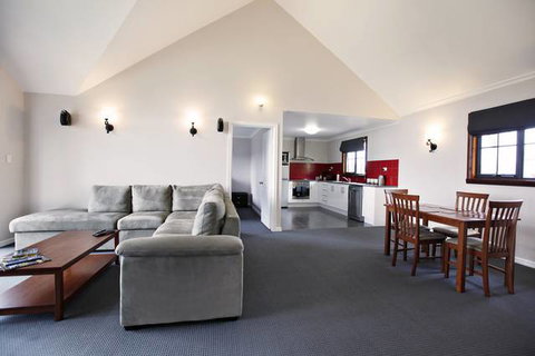 Scarlet Woods Chalet - Accommodation NSW 0