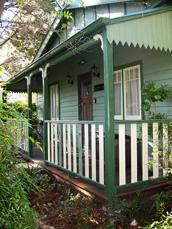 Strawberry Patch Cottage - Accommodation NSW 0