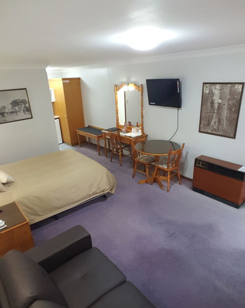 Sandstock Motor Inn - Accommodation NSW 3