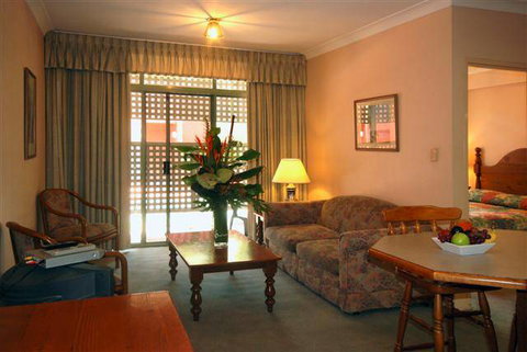 The Belmore All-Suite Hotel - Accommodation NSW 4
