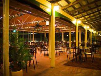 The Bull And Bush Tavern - Accommodation NSW 3
