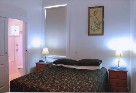 The Lodge Outback Motel - Accommodation NSW 9