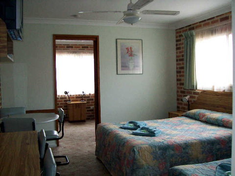 The Palms Motel - Accommodation NSW 2