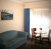 Victoria Lodge Motor Inn  Serviced Apartments - Accommodation NSW