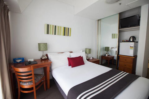 Y Hotel Hyde Park - Accommodation NSW 8