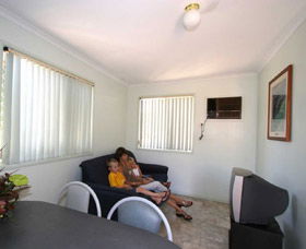 Pilbara Holiday Park - Aspen Parks - Accommodation NSW 1