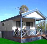 Pinjarra Cabins and Caravan Park - Accommodation NSW