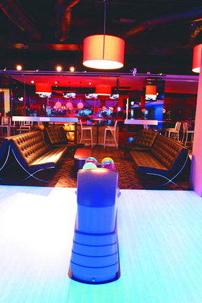 Strike Bowling Bar - EQ - Accommodation NSW 3
