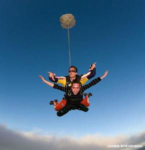 Adelaide Tandem Skydiving - Accommodation NSW 2
