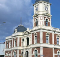 Goatcher Curtain - Accommodation NSW