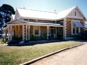The Pines Loxton Historic House And Garden - Accommodation NSW 0
