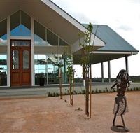 ArtWine Cellar Door - Accommodation NSW