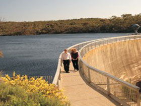 Whispering Wall - Accommodation NSW 0