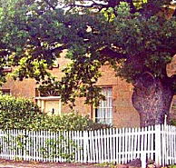 Oak Lodge - Accommodation NSW