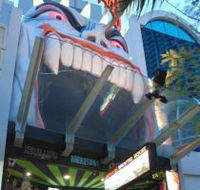 Draculas Haunted House - Accommodation NSW