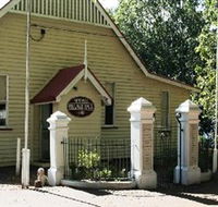 Montville Memorial Precinct - Accommodation NSW