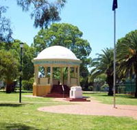 Kingaroy Memorial Park - Accommodation NSW