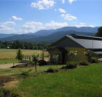 Ringer Reef Winery - Accommodation NSW