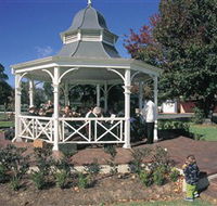 Muir House Art Gallery - Accommodation NSW