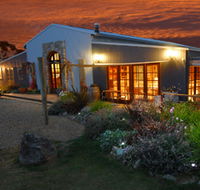 Snowy Vineyard and Microbrewery - Accommodation NSW
