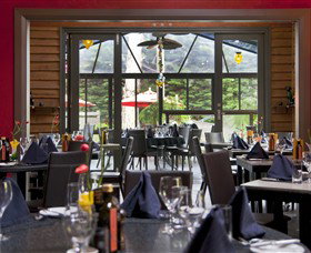 Oakdene Vineyards Restaurant And Cellar Door - Accommodation NSW 2