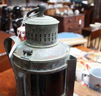 King's Antiques  Collectables - Accommodation NSW