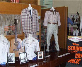 Australian Country Music Hall Of Fame - Accommodation NSW 3