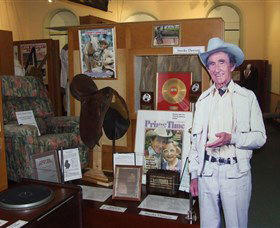 Australian Country Music Hall Of Fame - Accommodation NSW 1
