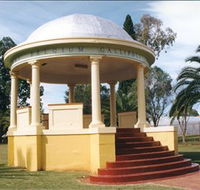 Kingaroy Soldiers Memorial Rotunda - Accommodation NSW
