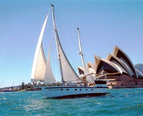 A Luxury Yacht On Sydney Harbour - Accommodation NSW 1