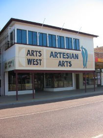 Artesian Arts And Arts West - Accommodation NSW 3