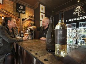 Maximilian's Restaurant And Sidewood Estate Cellar Door - Accommodation NSW 3