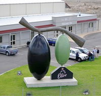 The Big Olive - Accommodation NSW