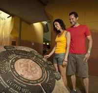 Warradjan Cultural Centre - Accommodation NSW